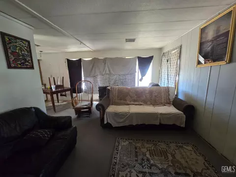 5265 Hooper Rd, Weldon, CA 93283 photo 7