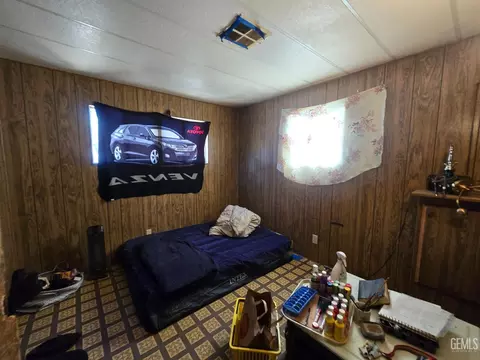 5265 Hooper Rd, Weldon, CA 93283 photo 4
