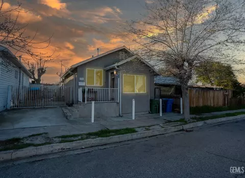 215 2nd St, Taft, CA 93268 photo 1