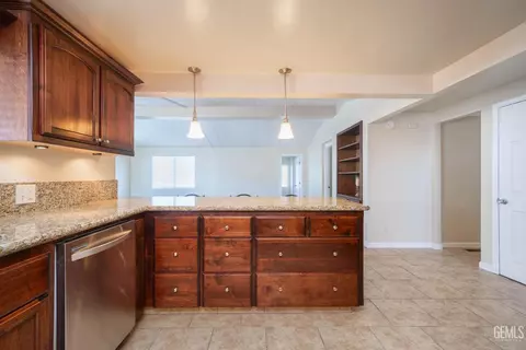 123 N 10th St #7, Taft, CA 93268 photo 16