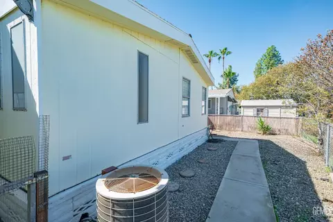 123 N 10th St #7, Taft, CA 93268 photo 27