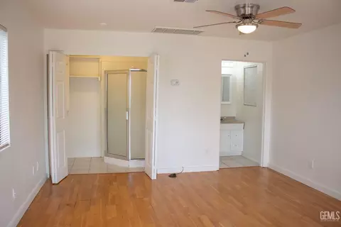 2 Wetherley Dr, Bakersfield, CA 93309 photo 19