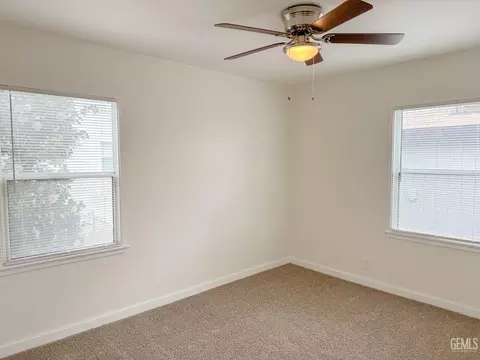 2 Wetherley Dr, Bakersfield, CA 93309 photo 13