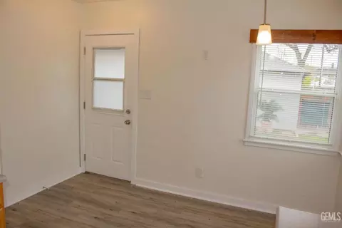 2 Wetherley Dr, Bakersfield, CA 93309 photo 10