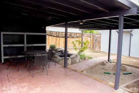 2 Wetherley Dr, Bakersfield, CA 93309 photo 26