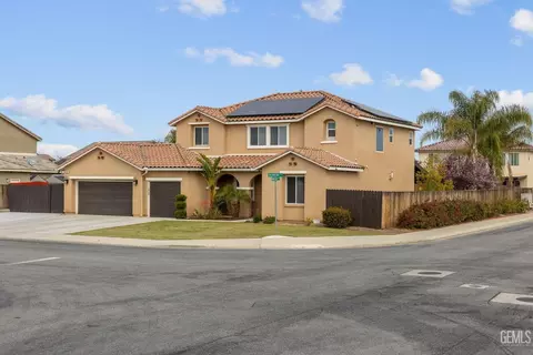 15904 Quintero Pl, Bakersfield, CA 93314 photo 3