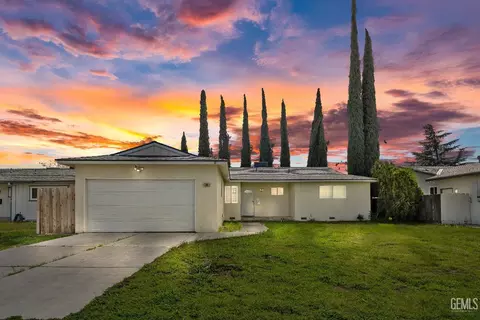 Other - 78 W Indianapolis Ave, Clovis, CA 93612 photo 1 of 4