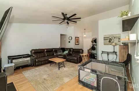 2694 4th St, Sanger, CA 93657 photo 7