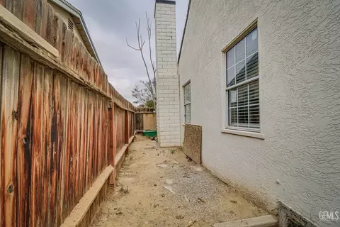 1925 3rd St, Bakersfield, CA 93304 photo 23