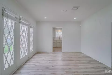 1925 3rd St, Bakersfield, CA 93304 photo 10