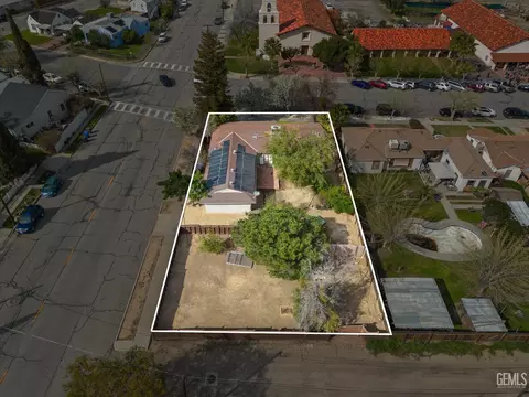 View/Area - 101 E Woodrow St, Taft, CA 93268 photo 7 of 12