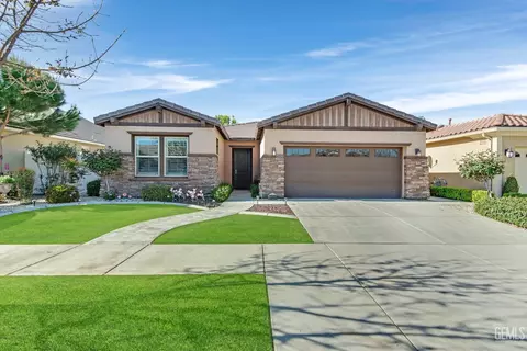 12600 Abercromby Dr, Bakersfield, CA 93312 photo 2