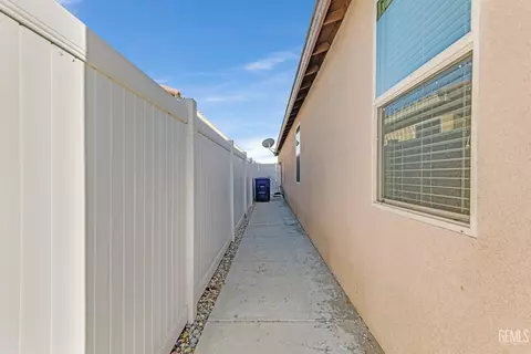 12600 Abercromby Dr, Bakersfield, CA 93312 photo 34