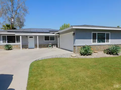 Exterior - 4308 Flicker Dr, Bakersfield, CA 93309 photo 1 of 3