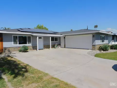 Exterior - 4308 Flicker Dr, Bakersfield, CA 93309 photo 2 of 3