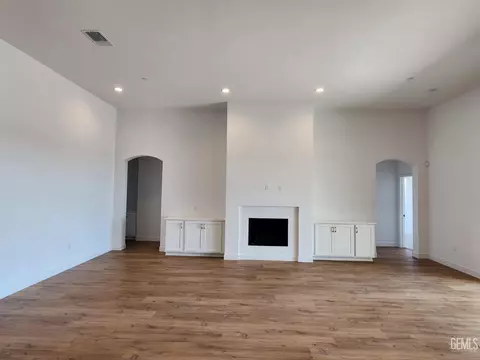 Other - 11829 Pendulum Dr, Bakersfield, CA 93306 photo 4 of 12