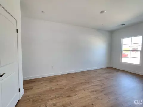 Other - 11829 Pendulum Dr, Bakersfield, CA 93306 photo 9 of 12