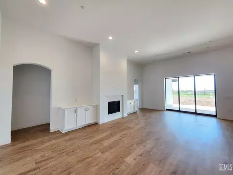 Other - 11829 Pendulum Dr, Bakersfield, CA 93306 photo 1 of 12