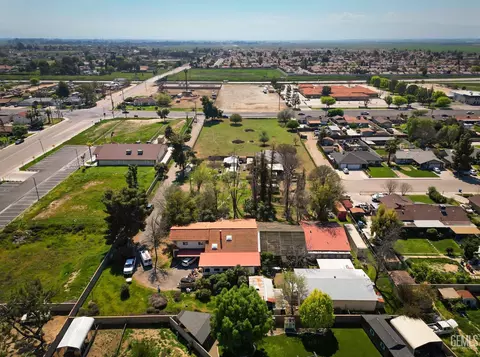 5600 E Brundage Ln, Bakersfield, CA 93307