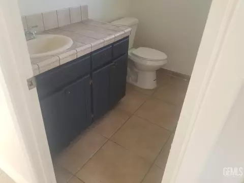 Bath - 1203 11th St, Wasco, CA 93280 photo 1 of 2