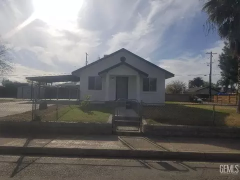 Exterior - 1203 11th St, Wasco, CA 93280 photo 2 of 7