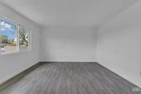Other - 4220 Harris Rd, Bakersfield, CA 93313 photo 1 of 7