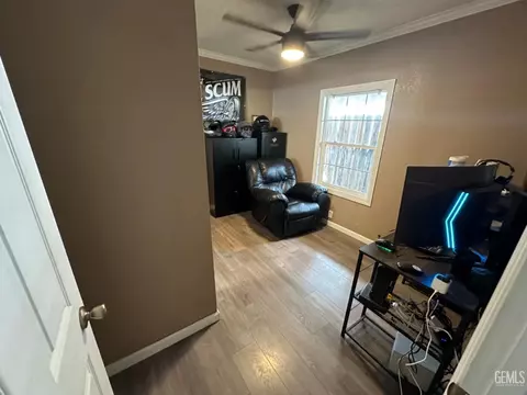 223 Philippine St, Taft, CA 93268 photo 17