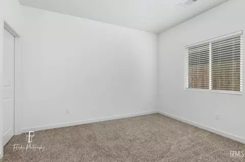 Other - 7806 Bristol Spring Ave, Bakersfield, CA 93313 photo 5 of 12