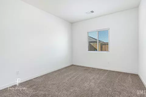 Other - 7806 Bristol Spring Ave, Bakersfield, CA 93313 photo 6 of 12