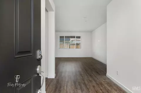 Other - 7806 Bristol Spring Ave, Bakersfield, CA 93313 photo 1 of 12