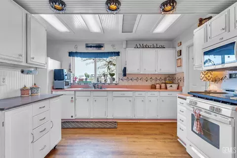 19800 Luana Dr, Tehachapi, CA 93561 photo 8