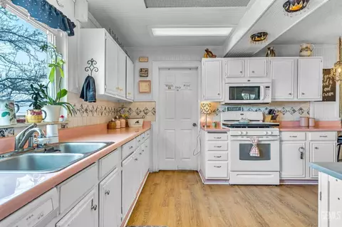 19800 Luana Dr, Tehachapi, CA 93561 photo 10