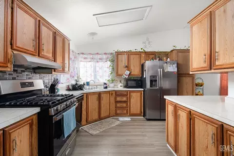 6601 Eucalyptus Dr #204, Bakersfield, CA 93306 photo 12