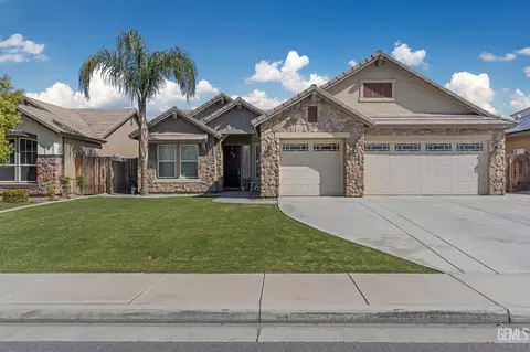 9200 Ribston Ave, Bakersfield, CA 93312