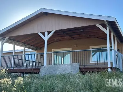Exterior - 5000 Bella Vista Dr, Weldon, CA 93283 photo 2 of 3