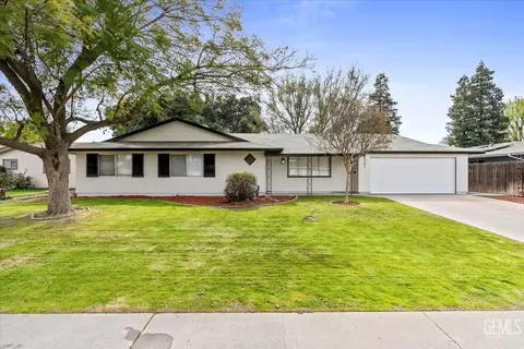 6301 Desert Hills Ave, Bakersfield, CA 93309