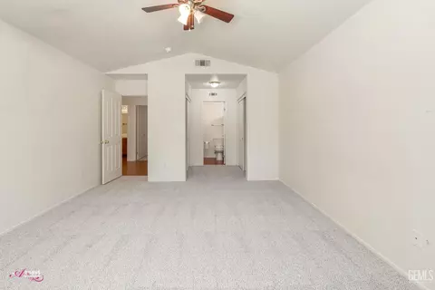 Other - 910 Devonshire St, Bakersfield, CA 93312 photo 3 of 7