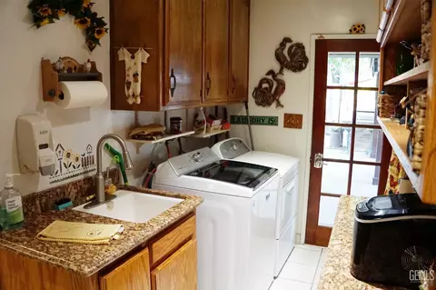 Other - 16403 Barton Ln, Bakersfield, CA 93314 photo 3 of 6