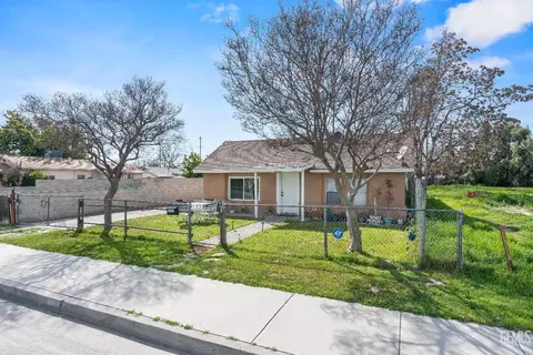 Exterior - 1225 E St, Wasco, CA 93280 photo 6 of 7