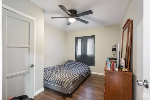 Bedroom - 1225 E St, Wasco, CA 93280 photo 2 of 5