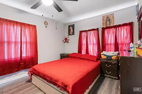 Bedroom - 1225 E St, Wasco, CA 93280 photo 1 of 5