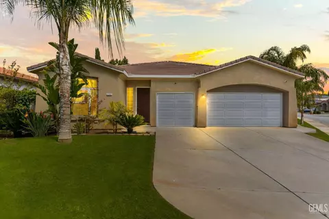 9302 Via Catania, Bakersfield, CA 93312