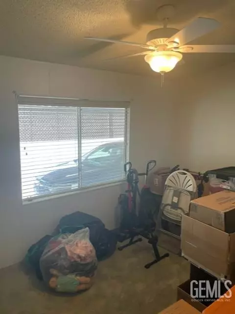 122 Set Ln, Bakersfield, CA 93308 photo 12