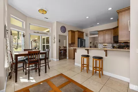 Kitchen - 24401 Jacaranda Dr, Tehachapi, CA 93561 photo 1 of 4