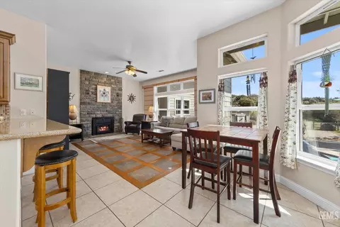 Other - 24401 Jacaranda Dr, Tehachapi, CA 93561 photo 3 of 8