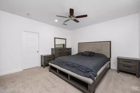 Bedroom - 3304 Trail River Ln, Shafter, CA 93263 photo 2 of 5