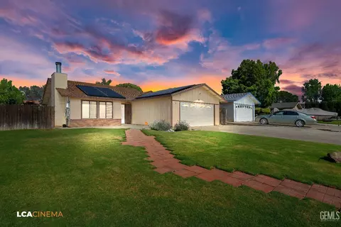3905 Rio Del Norte St, Bakersfield, CA 93308