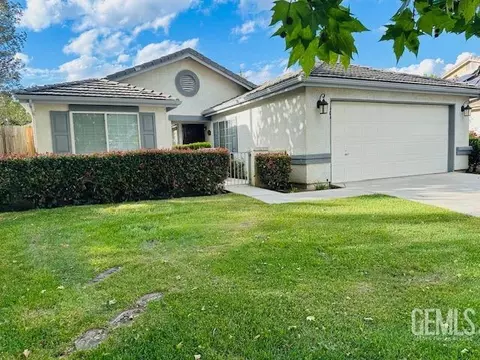 Exterior - 7604 Stone Breakers, Bakersfield, CA 93313 photo 2 of 6