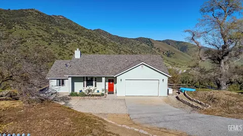 26181 Oakflat Dr, Tehachapi, CA 93561 photo 4