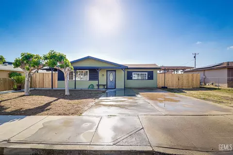 3513 Beyers St, Bakersfield, CA 93312